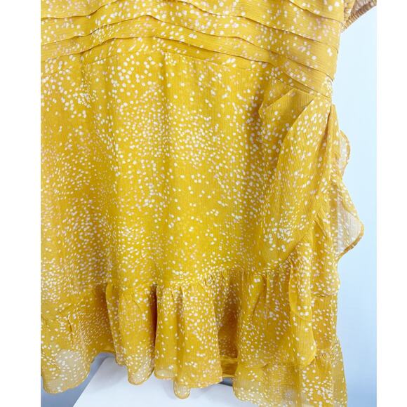 Express Womens Yellow Short Sleeve Dress Ruffle Bottom Small Dot Pattern XL - Picture 2 of 10